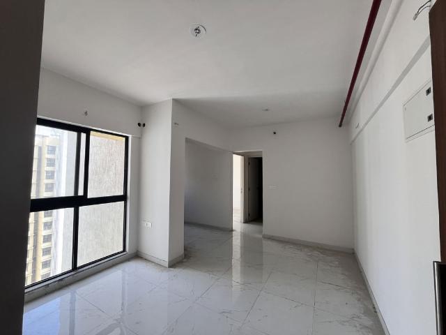 Resale | 1 BHK 353 Sq.Ft. Apartment in Runwal Gardens