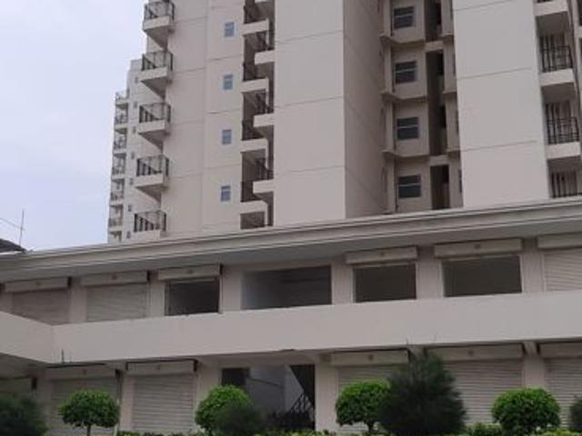 Resale | 1 BHK 361 Sq.Ft. Apartment in Pivotal Paradise
