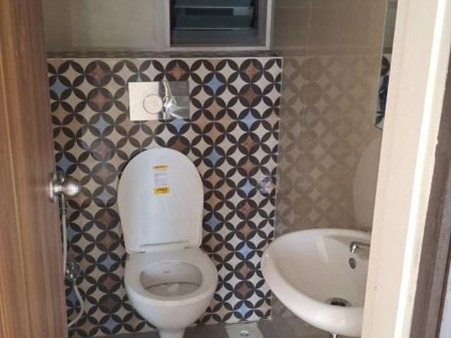 Resale | 1 BHK 380 Sq.Ft. Apartment in Dosti Greater Thane