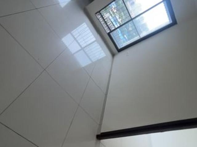 Resale | 1 BHK + 391 Sq.Ft. Apartment in Chandak 34 Park Estate