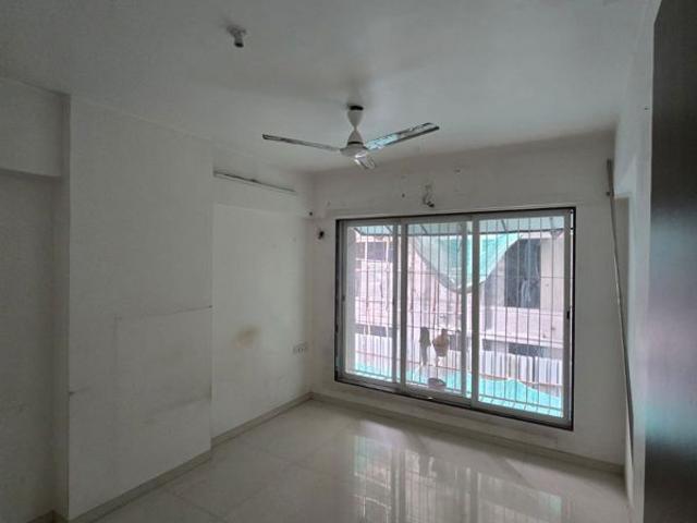 Resale | 1 BHK 405 Sq.Ft. Apartment in Ratna Deep CHS