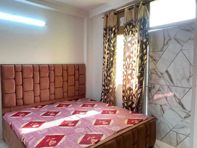 Resale | 1 BHK 400 Sq.Ft. Apartment in Freedom Fighters Enclave