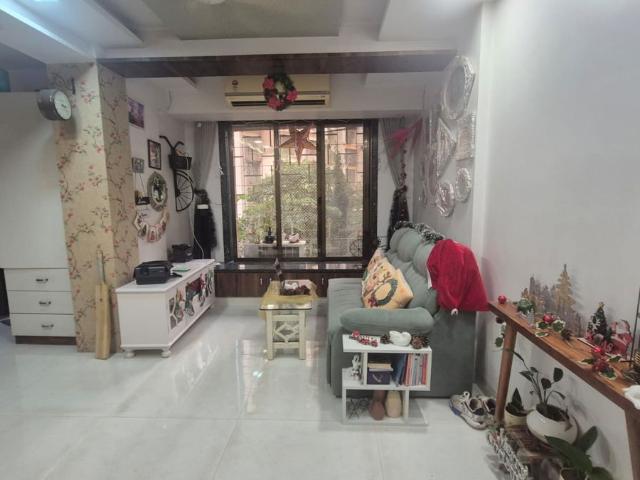 Resale | 1 BHK 400 Sq.Ft. Apartment in Goregaon West View CHS