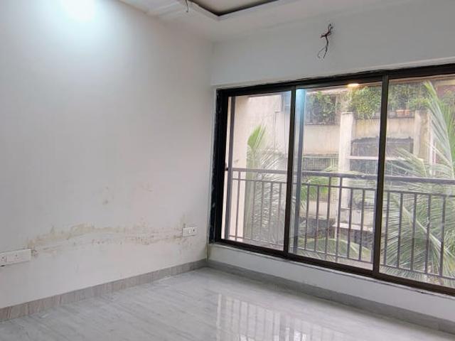 Resale | 1 BHK 400 Sq.Ft. Apartment in MG Road