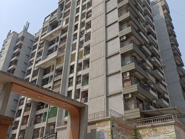 Resale | 1 BHK 402 Sq.Ft. Apartment in RR Hill Galaxy
