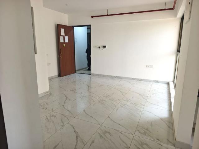 Resale | 1 BHK + 418 Sq.Ft. Apartment in Raymond Ten X Habitat