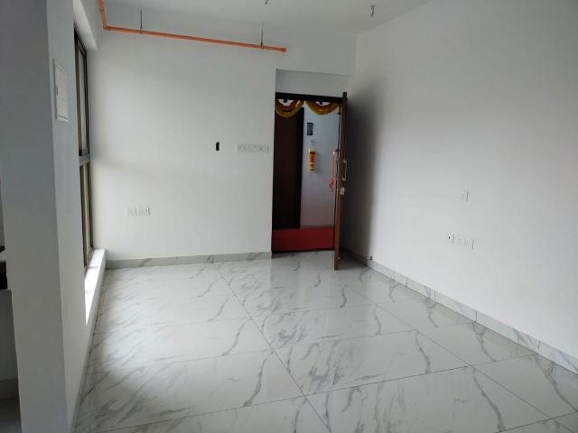 Resale | 1 BHK 418 Sq.Ft. Apartment in Raymond Ten X Habitat