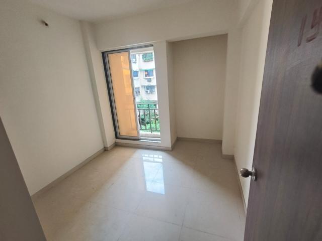 Resale | 1 BHK 420 Sq.Ft. Apartment in Prestige Residency Thane