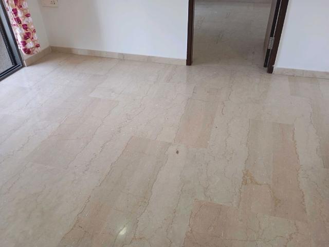 Resale | 1 BHK + 435 Sq.Ft. Apartment in Lodha New Cuffe Parade
