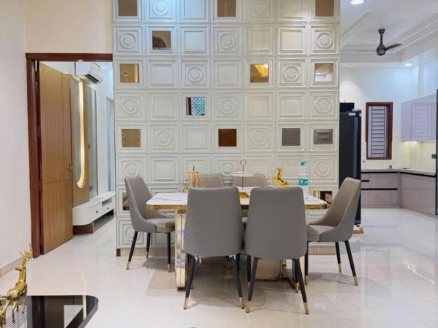 Resale | 1 BHK + 436 Sq.Ft. Apartment in Emperia Hill Creast