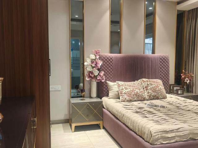 Resale | 1 BHK + 436 Sq.Ft. Apartment in Emperia Hill Creast