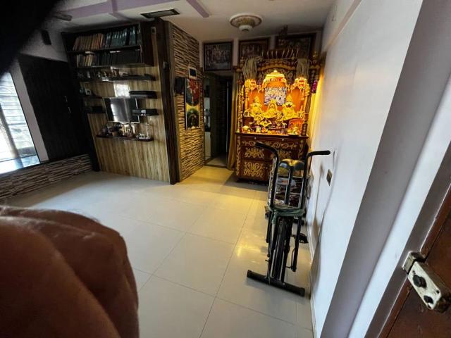 Resale | 1 BHK 430 Sq.Ft. Apartment in Mayuresh Srishti