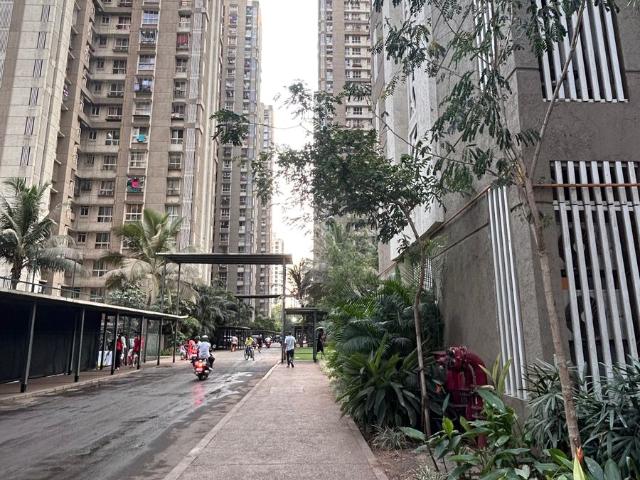 Resale | 1 BHK 446 Sq.Ft. Apartment in Lodha Amara