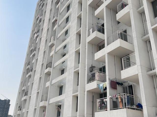 Resale | 1 BHK + 440 Sq.Ft. Apartment in Pharande Kairosa