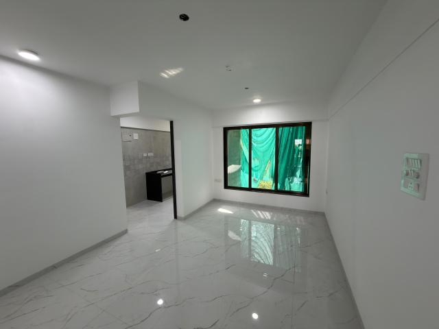 Resale | 1 BHK 457 Sq.Ft. Apartment in Hi Bliss Tower
