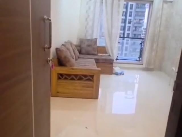 Resale | 1 BHK 459 Sq.Ft. Apartment in JK Iris