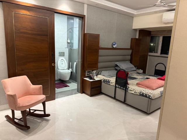 Resale | 1 BHK 450 Sq.Ft. Apartment in Manav Drishti Apartments