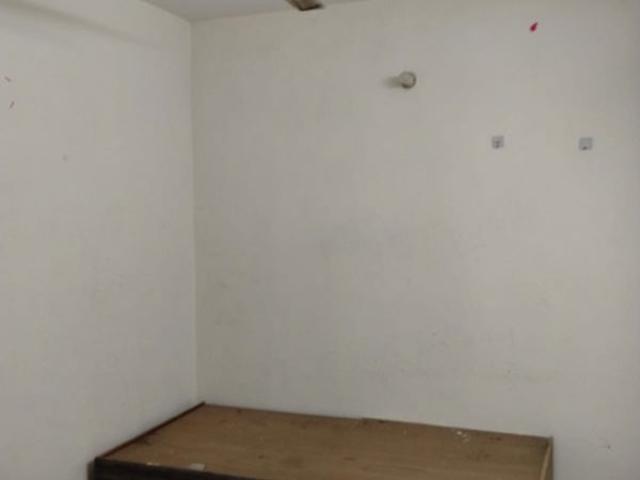 Resale | 1 BHK 45 Sq.Yd. Apartment in Nizamuddin