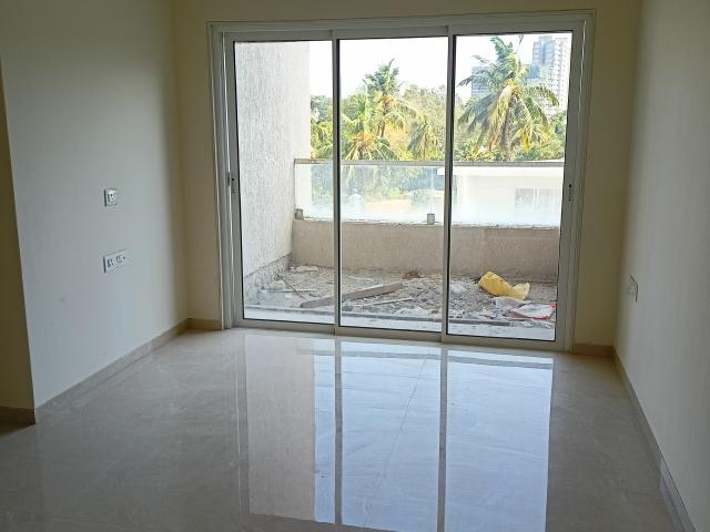 Resale | 1 BHK + 460 Sq.Ft. Apartment in Srishti Oasis Phase I