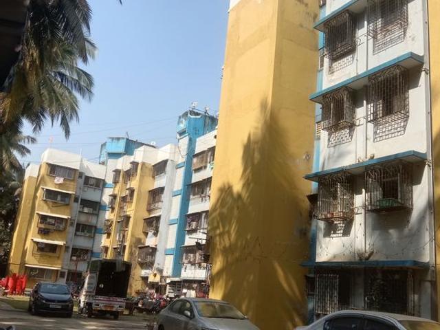 Resale | 1 BHK 480 Sq.Ft. Apartment in New Ashish CHS