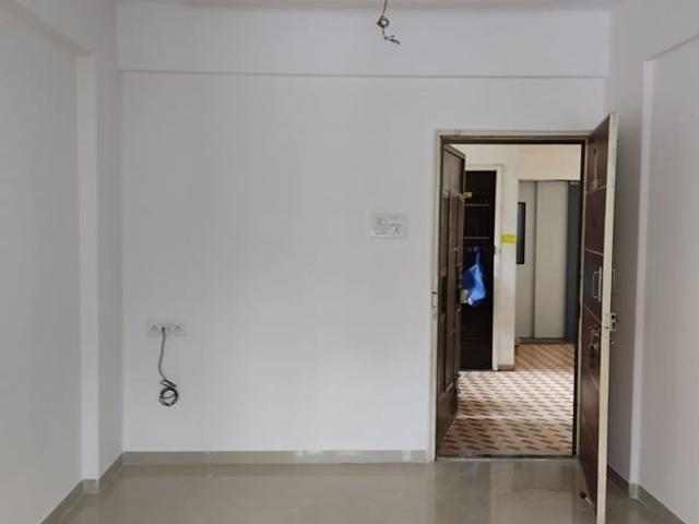 Resale | 1 BHK 480 Sq.Ft. Apartment in Shri Vardhaman Vatika
