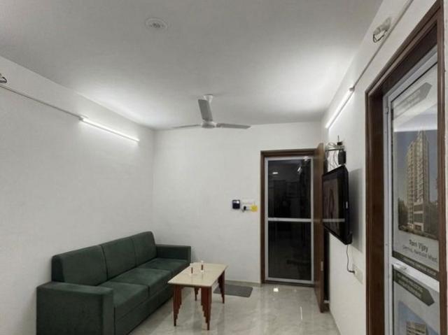 Resale | 1 BHK 497 Sq.Ft. Apartment in Alfa Apartment