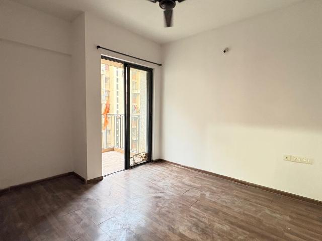 Resale | 1 BHK 508 Sq.Ft. Apartment in Lodha Lakeshore Greens