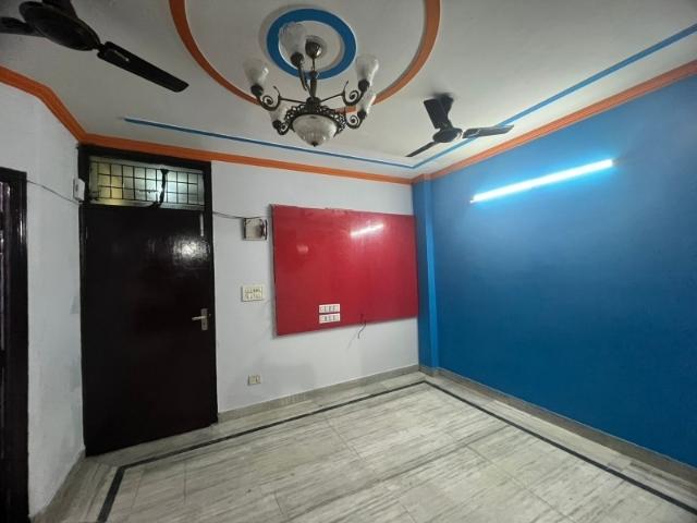 Resale | 1 BHK 500 Sq.Ft. Apartment in Ultra Luxury Apartment dw