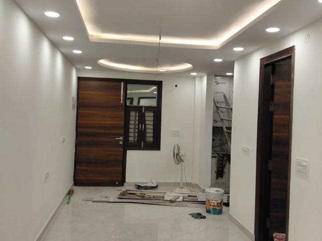 Resale | 1 BHK 500 Sq.Ft. Apartment in Vikas Puri