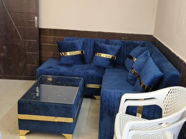 Resale | 1 BHK 500 Sq.Ft. Apartment in Deva Road
