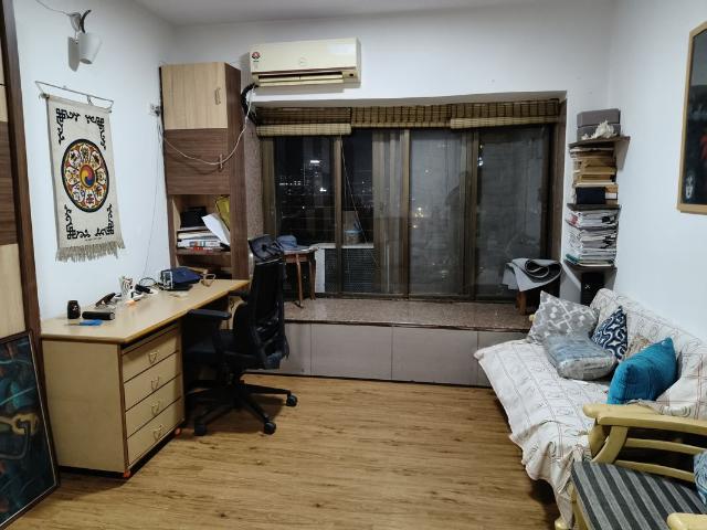 Resale | 1 BHK 500 Sq.Ft. Apartment in Shiv Pooja Apartment