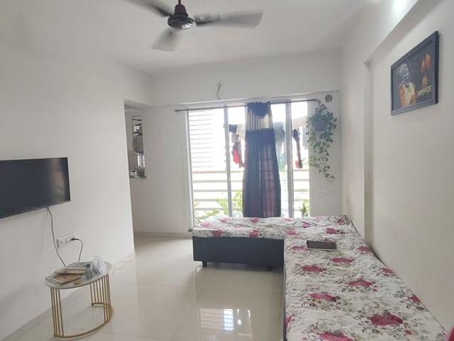Resale | 1 BHK 510 Sq.Ft. Apartment in Charms Global City