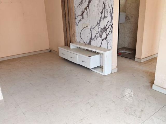 Resale | 1 BHK 520 Sq.Ft. Apartment in Vadghar