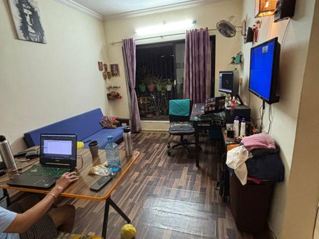 Resale | 1 BHK 540 Sq.Ft. Apartment in Summit Apartment