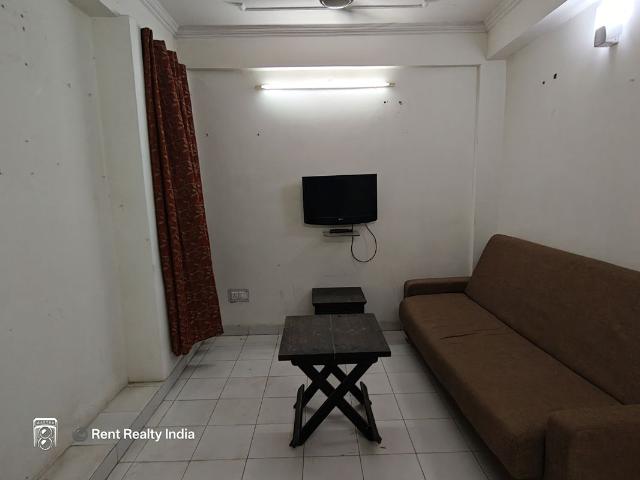 Resale | 1 BHK 550 Sq.Ft. Apartment in Vasant Kunj