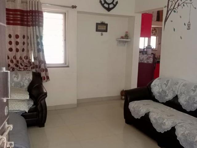 Resale | 1 BHK 550 Sq.Ft. Apartment in Divine Homes