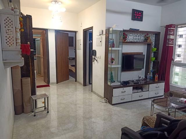 Resale | 1 BHK + 550 Sq.Ft. Apartment in Lodha Amara