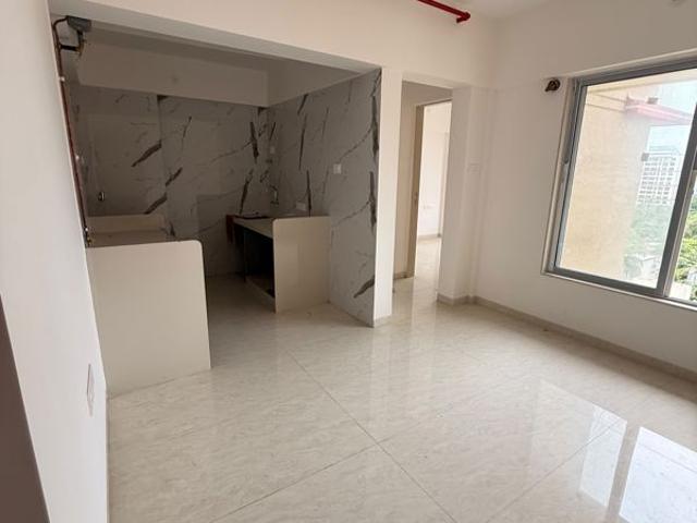 Resale | 1 BHK 550 Sq.Ft. Apartment in Parekh Celeste