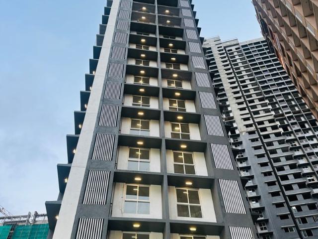 Resale | 1 BHK + 570 Sq.Ft. Apartment in Shraddha Vardaan