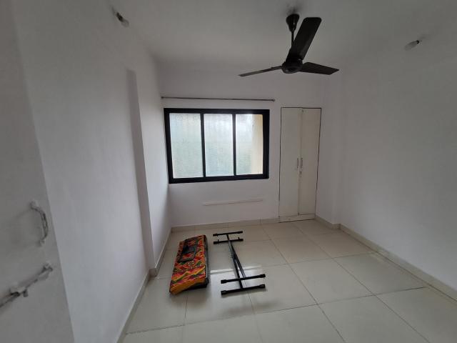 Resale | 1 BHK 585 Sq.Ft. Apartment in Swastik Enclave Brahmand