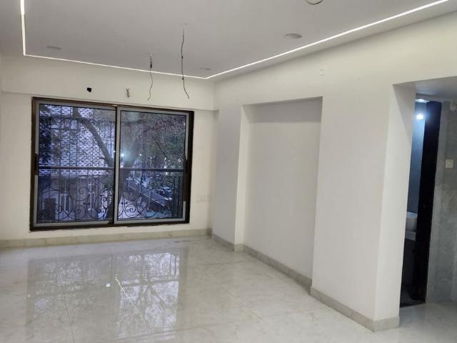 Resale | 1 BHK 587 Sq.Ft. Apartment in Suvrat CHS