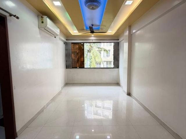 Resale | 1 BHK + 580 Sq.Ft. Apartment in Vidhyut CHS
