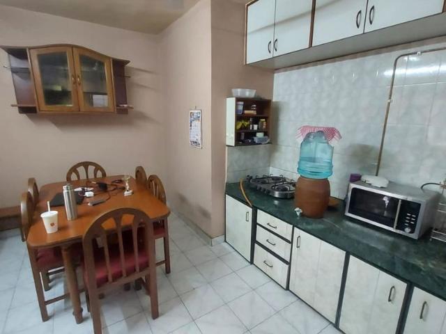 Resale | 1 BHK 580 Sq.Ft. Apartment in Amar Tower