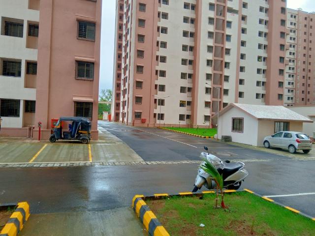 Resale | 1 BHK 600 Sq.Ft. Apartment in Taloja