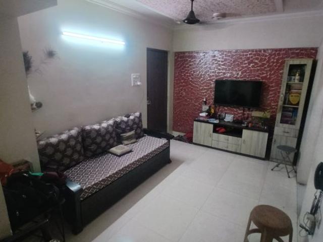 Resale | 1 BHK + 600 Sq.Ft. Apartment in Akruti Matoshree Park