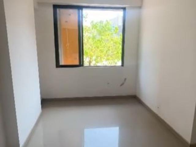Resale | 1 BHK 600 Sq.Ft. Apartment in JP Symphony