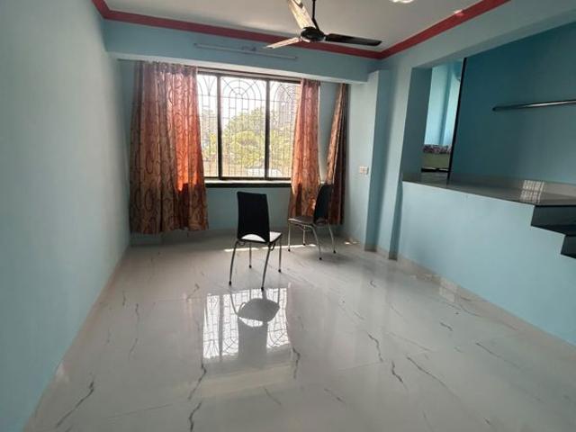 Resale | 1 BHK 600 Sq.Ft. Apartment in Pandurang Apartment Sector 20