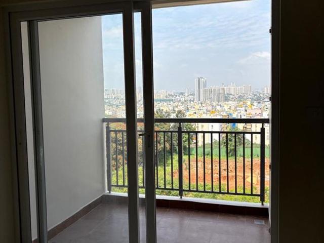 Resale | 1 BHK 615 Sq.Ft. Apartment in TVS Emerald Jardin