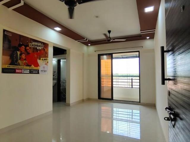 Resale | 1 BHK 615 Sq.Ft. Apartment in Shashwat Park