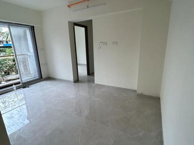 Resale | 1 BHK 630 Sq.Ft. Apartment in Tharwani Vedant Nakshatra Apartment